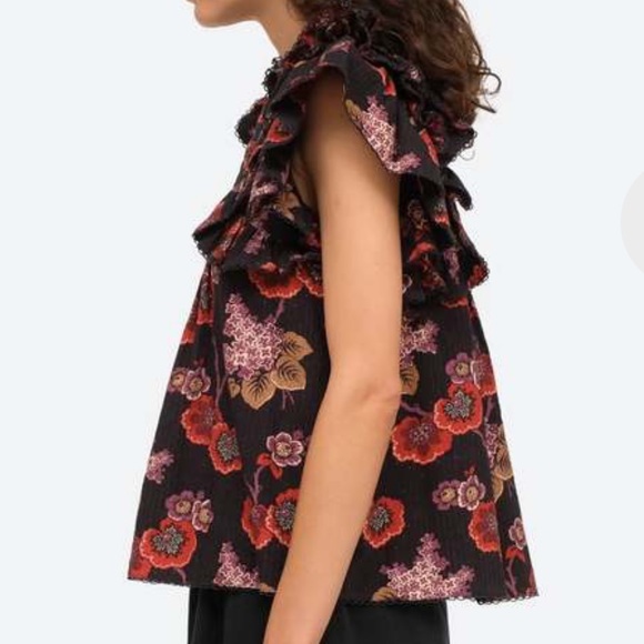 SEA NY Lucinda Seersucker Flutter Sleeve Top In Navy - Picture 2 of 5